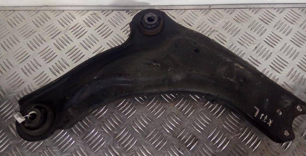рычаг передний левый Renault Laguna 2 поколение 2004, 1.9 л., F9Q 750, дизель, 6МКПП, универсал, передний привод, 545016805R - фото №1