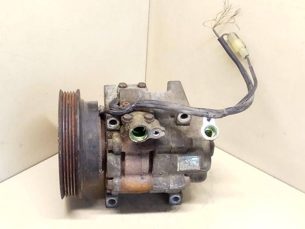 компрессор кондиционера Mazda 626 GE 1991, 2.0 л., i, бензин, АКПП, седан, передний привод, N13A1AN4MG, PANASONIC - фото №1