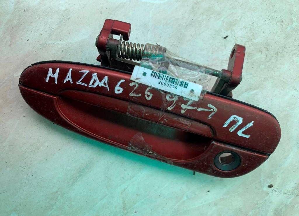 ручка наружная Mazda 626 GF 1998, GE4T-59-410 - фото №1