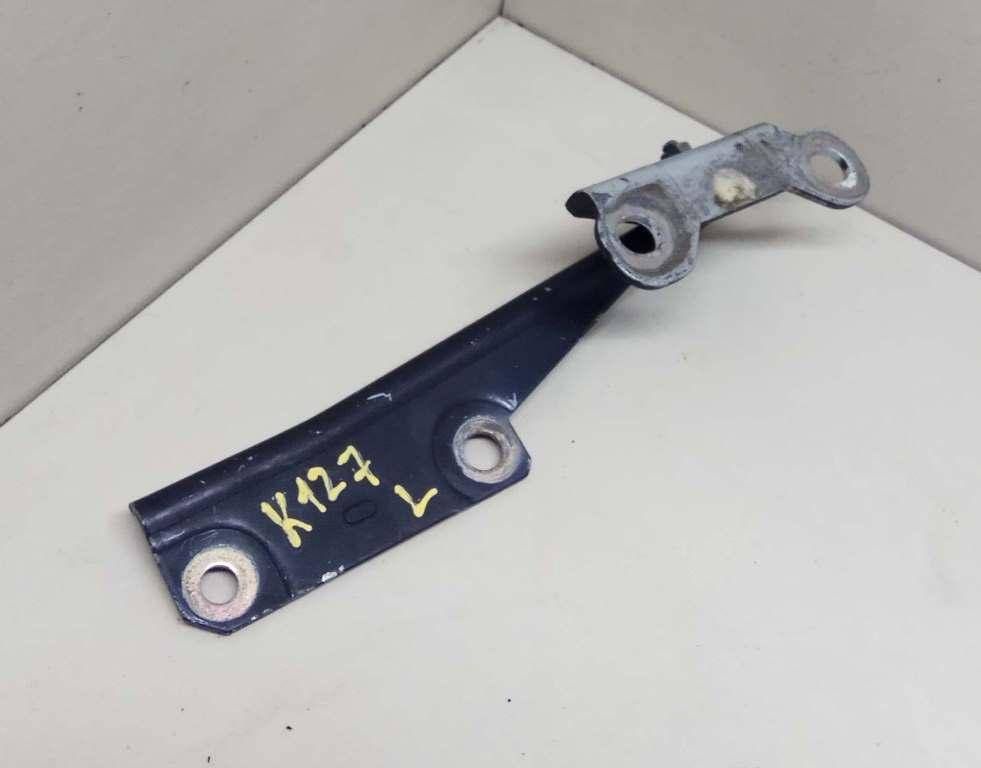 петля капота левая Volvo V40 1 поколение 1999, 1.9 л., дизель, МКПП, универсал, 30896534 - фото №1