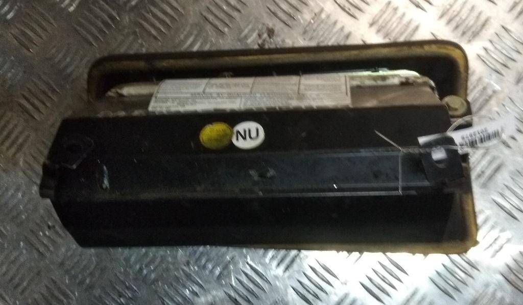 подушка безопасности Daewoo Nubira J100 1998 - фото №1