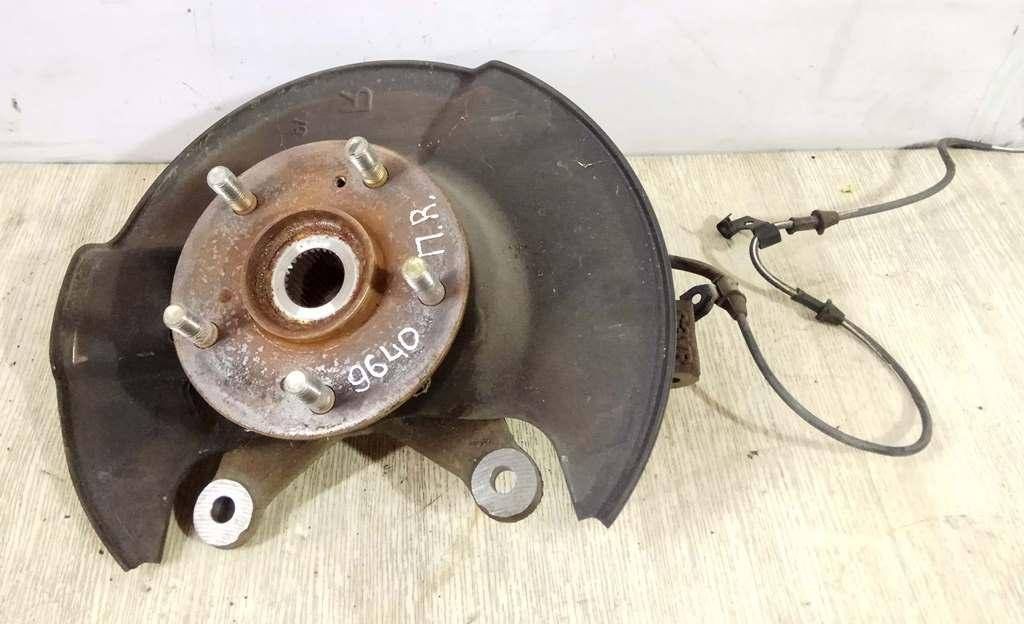 ступица передняя правая Honda Pilot 1 поколение 2004, 3.5 л., i, J35A4, бензин, АКПП, бежевый, внедорожник 5 дв., полный привод, 44600S87A00 - фото №1