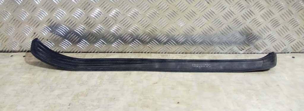 накладка на порог внутренняя BMW 5 серия E60/E61 2004, 2.5 л., i, M54 B25 (256S5), бензин, АКПП, серый, седан, задний привод, 51477034304 - фото №1