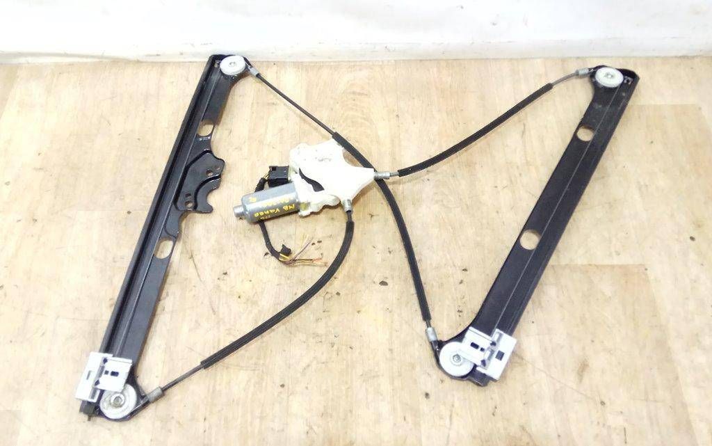 стеклоподъемник электрический передний левый Mercedes-Benz Vaneo W414 2001, 1.7 л., OM 668.942, дизель, 5МКПП, синий, минивэн, передний привод, A4147200346, A2208204642