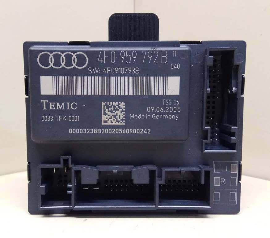 блок комфорта Audi A6 4F/C6 2005, 3.2 л., i, BKH, бензин, АКПП, серебристый, седан, передний привод, 4F0959792B - фото №1