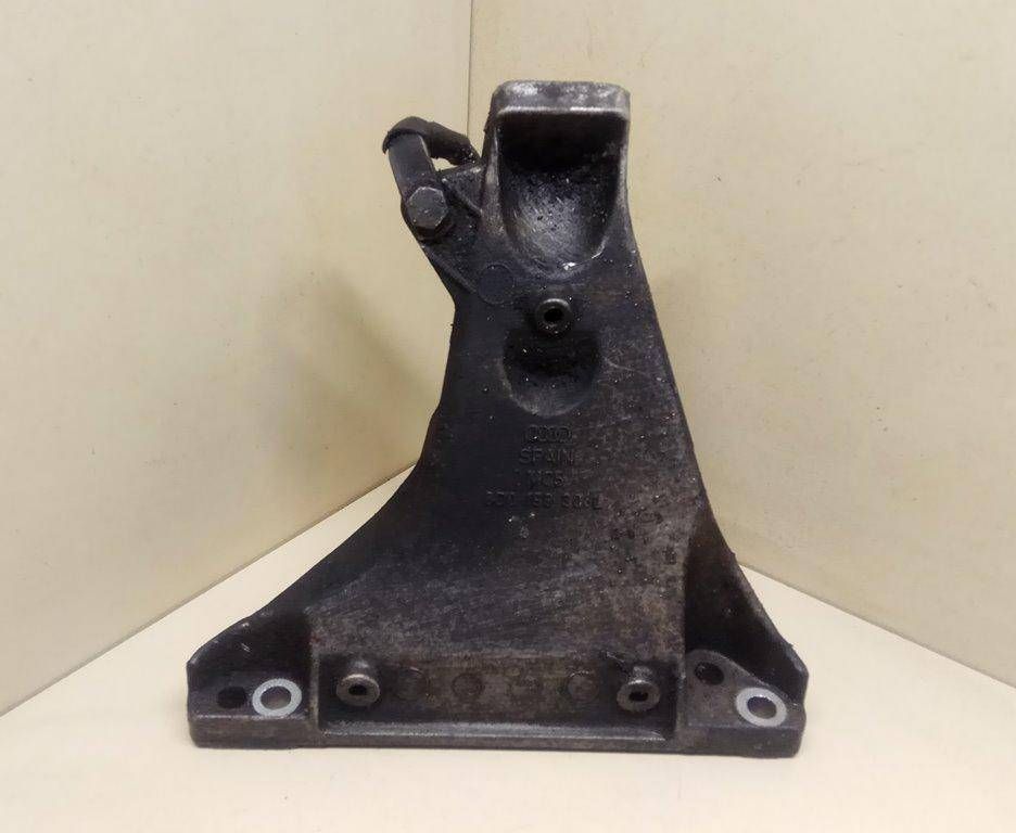 кронштейн двигателя Audi A6 4B/C5 2000, 1.9 л., TDi, дизель, 8D0199308L - фото №1