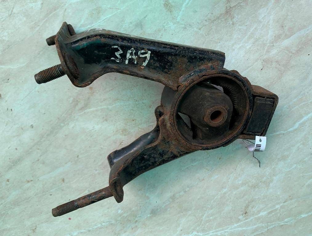 подушка крепления двигателя Toyota Corolla Verso 2 поколение AR10 2005, 1.8 л., i, бензин - фото №1
