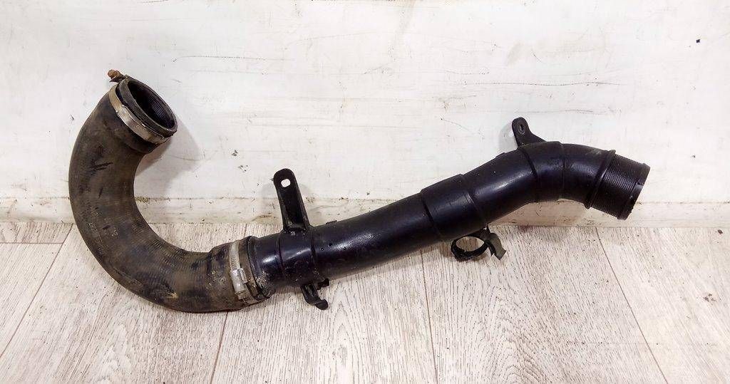 патрубок интеркулера Opel Vectra C 2004, 1.9 л., CDTi, Z19DTH, дизель, 5МКПП, хетчбэк 5 дв., передний привод, 55350316 - фото №1