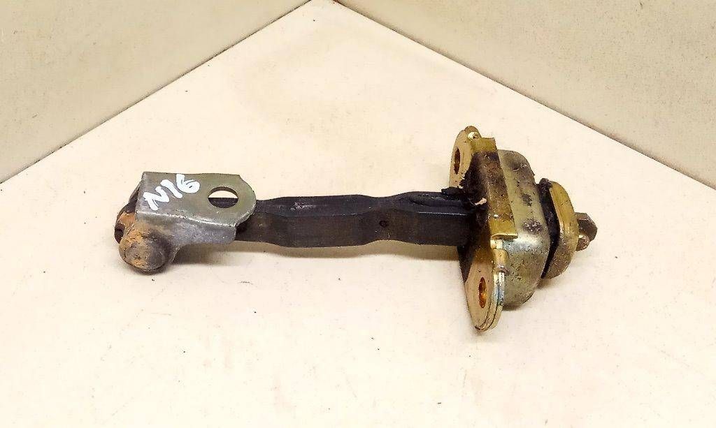 ограничитель открывания двери задней Nissan Almera N16 2003, хетчбэк 5 дв., 82430BM710 - фото №1