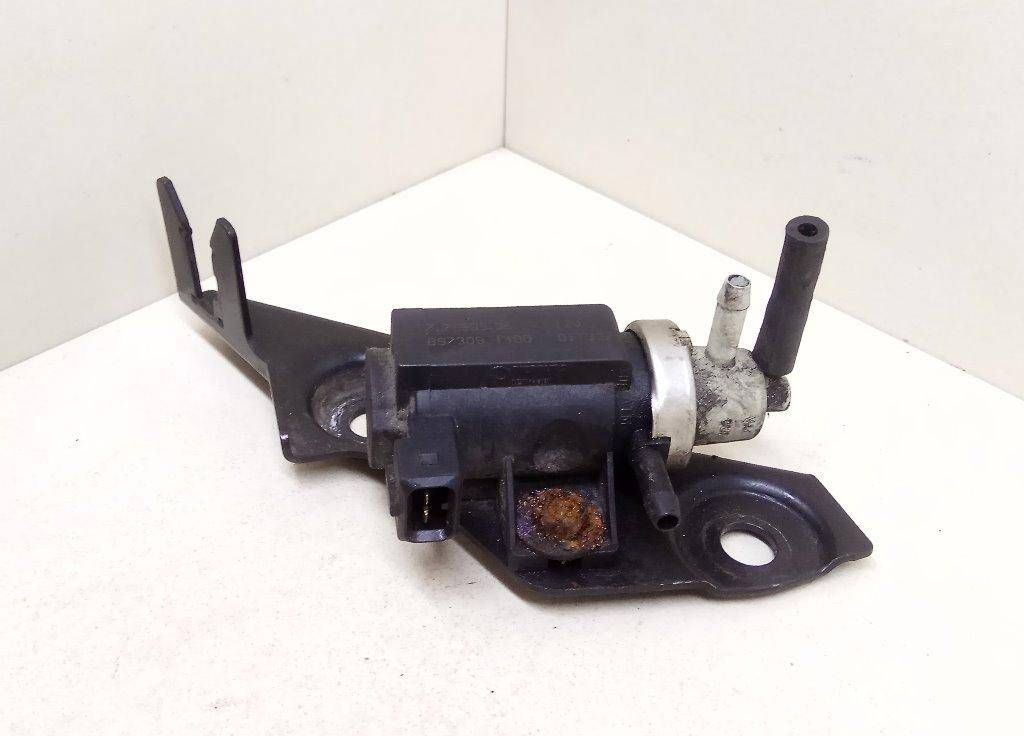 электромагнитный клапан Honda Civic 7 поколение 2002, 1.7 л., D, дизель, 72190336, 8973091400 - фото №1