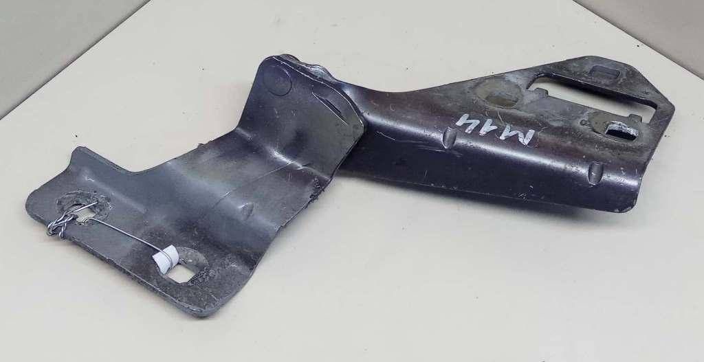 петля капота правая Renault Megane 2 поколение 2005, 1.9 л., F9Q 800, дизель, МКПП, серый, универсал, передний привод, 011075E - фото №1