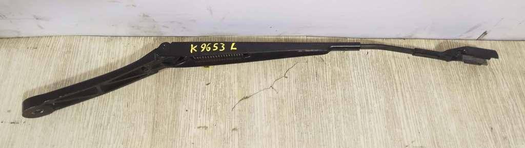 щеткодержатель (поводок стеклоочистителя, дворник) Volkswagen Passat B6 2008, 2.0 л., i, BPY, бензин, АКПП, серый, седан, передний привод, 3C1955409C - фото №1
