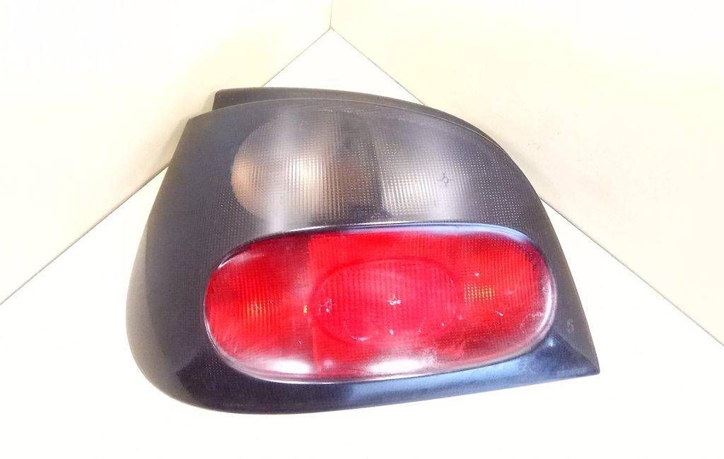 фонарь задний левый Renault Megane 1 поколение 1996, хетчбэк 5 дв., 7701040648, 551-1924L-UE - фото №1