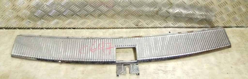 накладка внутренняя на заднюю панель кузова Volkswagen Touareg 1 поколение 2005, 3.2 л., i, BMX, бензин, АКПП, серый, внедорожник 5 дв., полный привод, 7L6863459B - фото №1