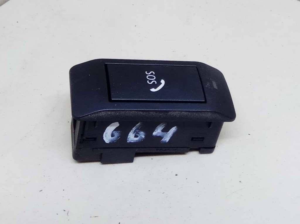 кнопка (выключатель) BMW 5 серия E60/E61 2004, 2.5 л., i, M54 B25 (256S5), бензин, АКПП, серый, седан, задний привод, 6918478 - фото №1