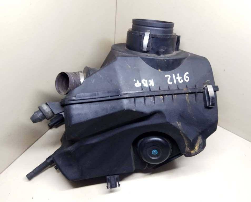 корпус воздушного фильтра Audi A6 4F/C6 2006, 3.2 л., i, BKH, бензин, АКПП, тёмно-синий, седан, передний привод, 4F0133835G - фото №1