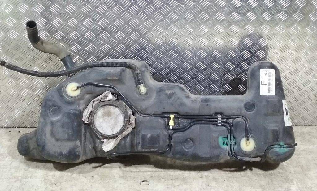 бак топливный Nissan Note E11 2007, 1.6 л., i, бензин, АКПП, фургон, 172059U01A - фото №1