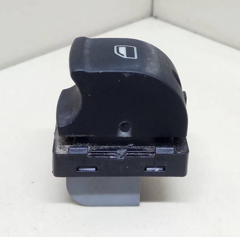 кнопка стеклоподъемника двери задней Audi A6 4F/C6 2006, 3.2 л., i, BKH, бензин, АКПП, тёмно-синий, седан, передний привод, 4F0959855, 3545-08S - фото №1