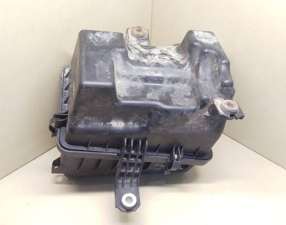 корпус воздушного фильтра Hyundai Sonata 5 поколение 2007, 2.0 л., D4EA, дизель, МКПП, баклажан, седан, передний привод, 28110-3K100S3 - фото №1