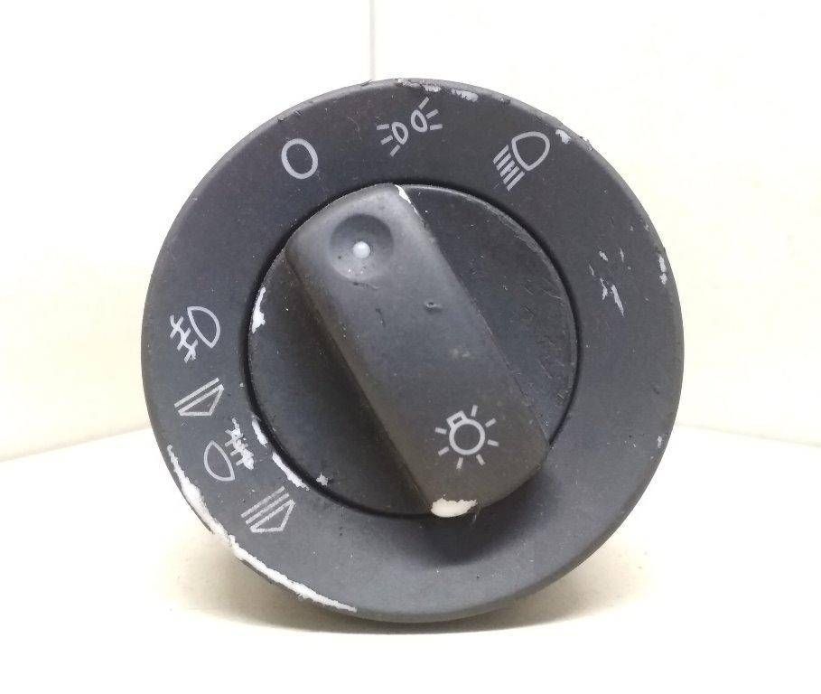 переключатель света Audi A4 B6 2004, 8E0941531A, 04053520 - фото №1