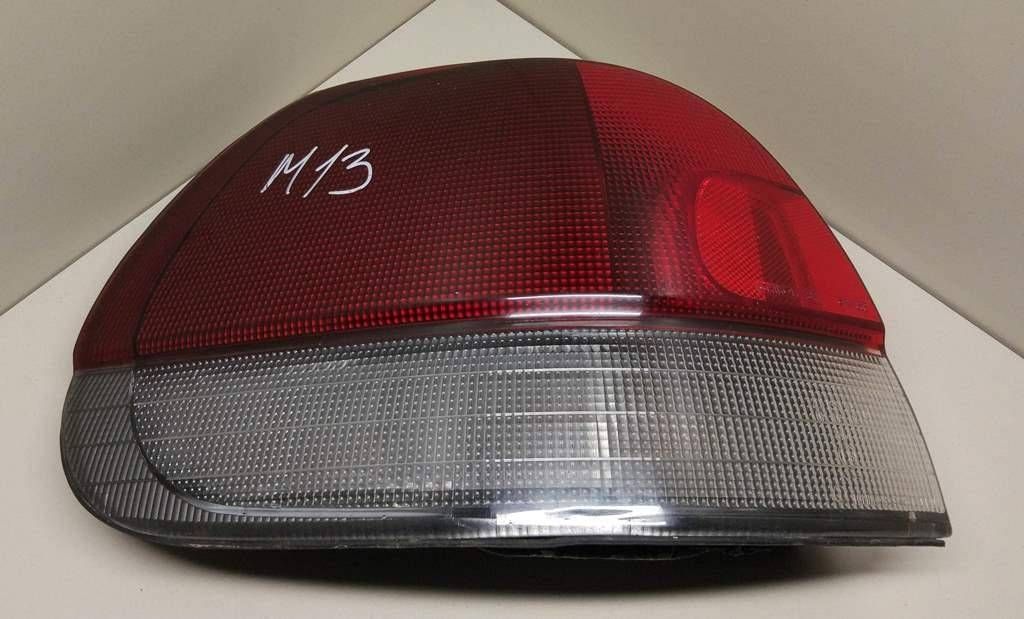 фонарь задний левый Subaru Legacy 2 поколение 1998, 2.0 л., i, EJ20, бензин, МКПП, серебристый, универсал, полный привод, 84201AC110 - фото №1