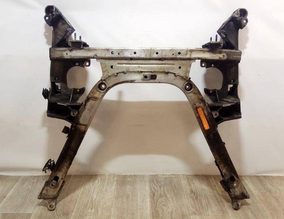 балка подвески передняя (подрамник) BMW 7 серия E65/E66/E67 E65 2003, 4.4 л., i, M62 B44 (448S1), бензин, АКПП, черный, седан, задний привод, 6752294 - фото №1