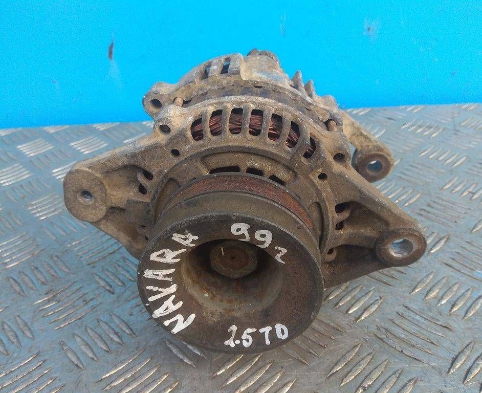 генератор Nissan Navara D22 1997, 2.5 л., TD, дизель, HITACHI, 231007T403, LR160-728E - фото №1