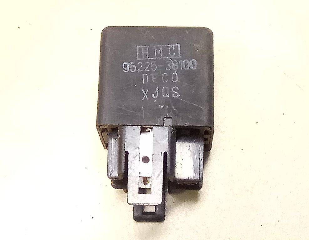 реле (прочие) Hyundai Sonata EF 2000, 9522538100 - фото №1