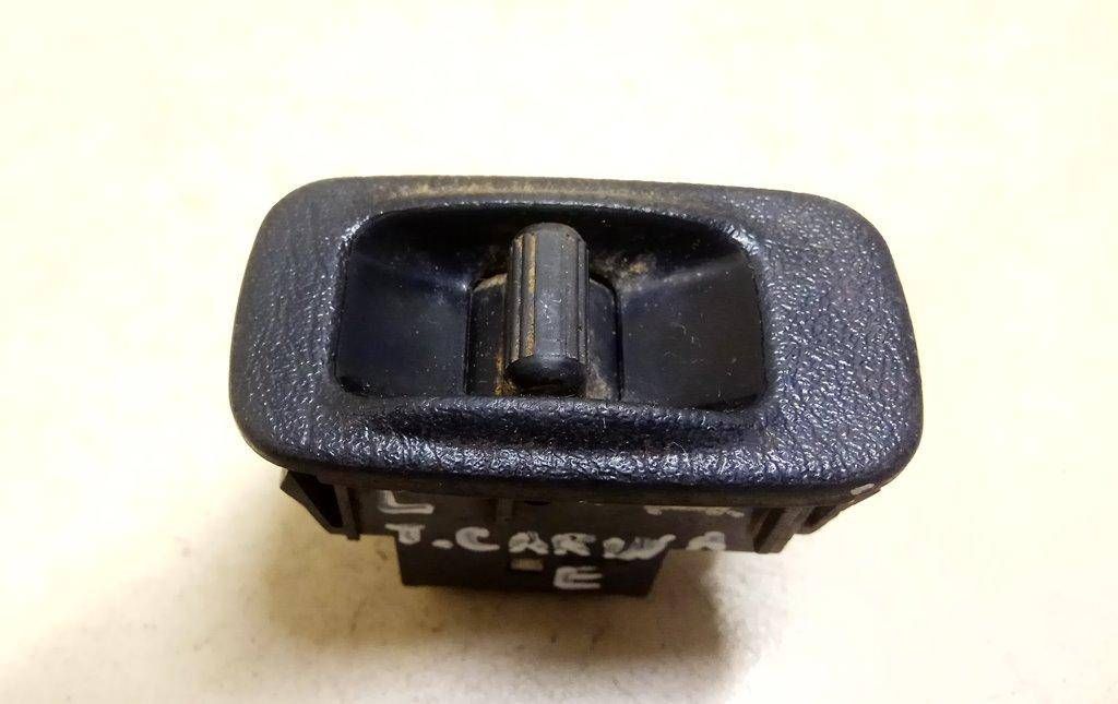 кнопка стеклоподъемника двери задней Toyota Carina E 1 поколение T190 1994 - фото №1