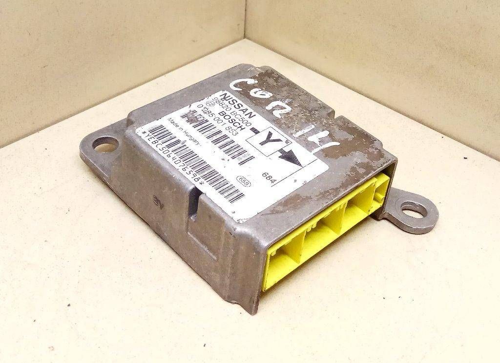 блок AirBag Nissan Micra 2 поколение (K11) 2000, BOSCH, 0285001853, 98820BC500 - фото №1