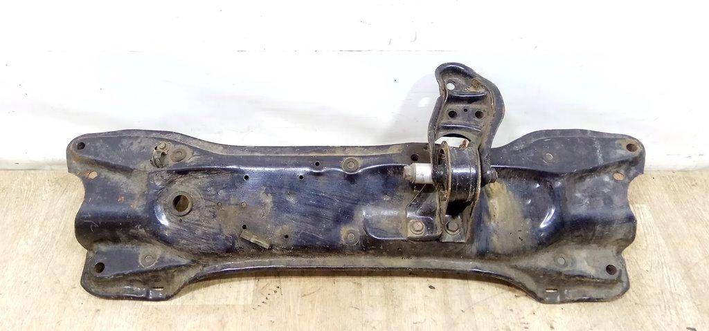 балка подвески передняя (подрамник) Honda Civic 5 поколение 1992 - фото №1