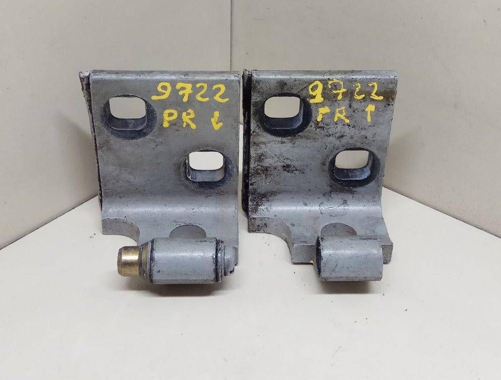 петля двери BMW X5 E53 2001, 3.0 л., i, бензин, АКПП, серый, внедорожник 5 дв., полный привод, 41518269824, 41518269838 - фото №1