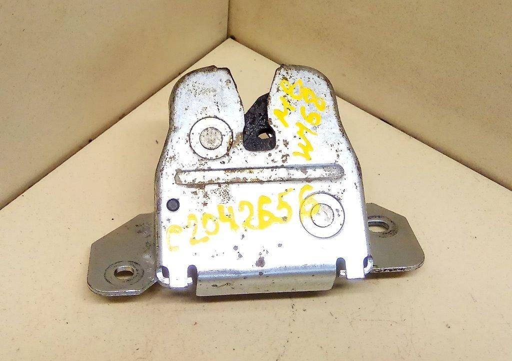 замок багажника Mercedes-Benz A-Класс W168 1999, красный, A1687400336 - фото №1
