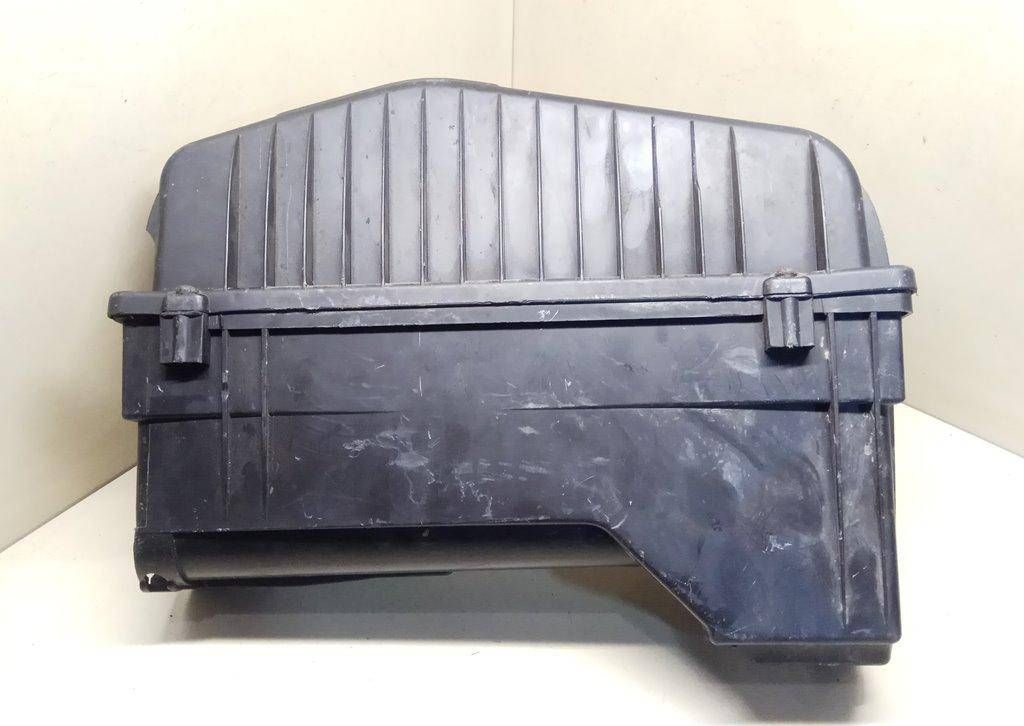 корпус воздушного фильтра Citroen C3 1 поколение 2005, 1.1 л., i, HFX (TU1JP), бензин, МКПП, голубой, хетчбэк 5 дв., передний привод, 9654674080 - фото №1