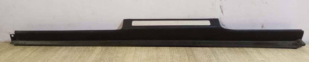 накладка на порог внутренняя Mercedes-Benz R-Класс W251 V251.165 2006, 3.5 л., i, M 272.967, бензин, АКПП, бордовый, минивэн, полный привод, 2516800035 - фото №1