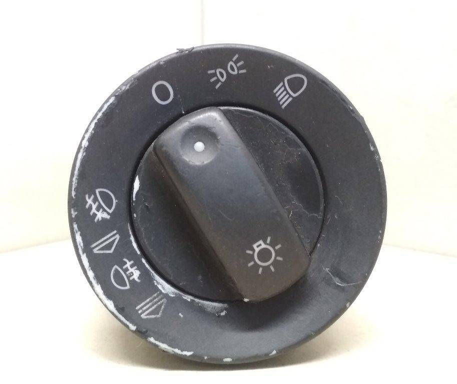 переключатель света Audi A4 B6 2004, 8E0941531A, 04053520 - фото №1