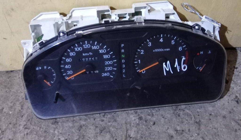 щиток приборов (приборная панель) Mitsubishi Galant 8 поколение EA2W 1998, 2.0 л., i, 4G63 (SOHC 16V), бензин, АКПП, темно-серый, универсал, передний привод, MR216545, MR444008 - фото №1