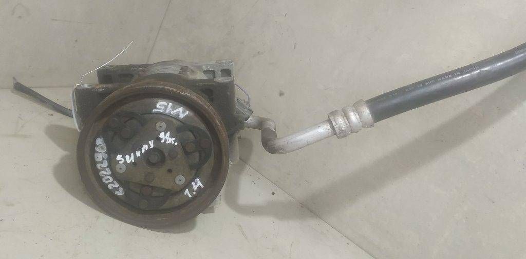 компрессор кондиционера Nissan Sunny Y10 1998, 1.4 л., i, бензин - фото №1