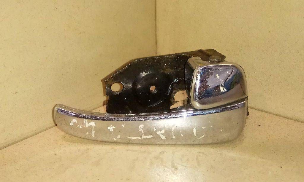 ручка внутренняя Hyundai Sonata EF 1999 - фото №1