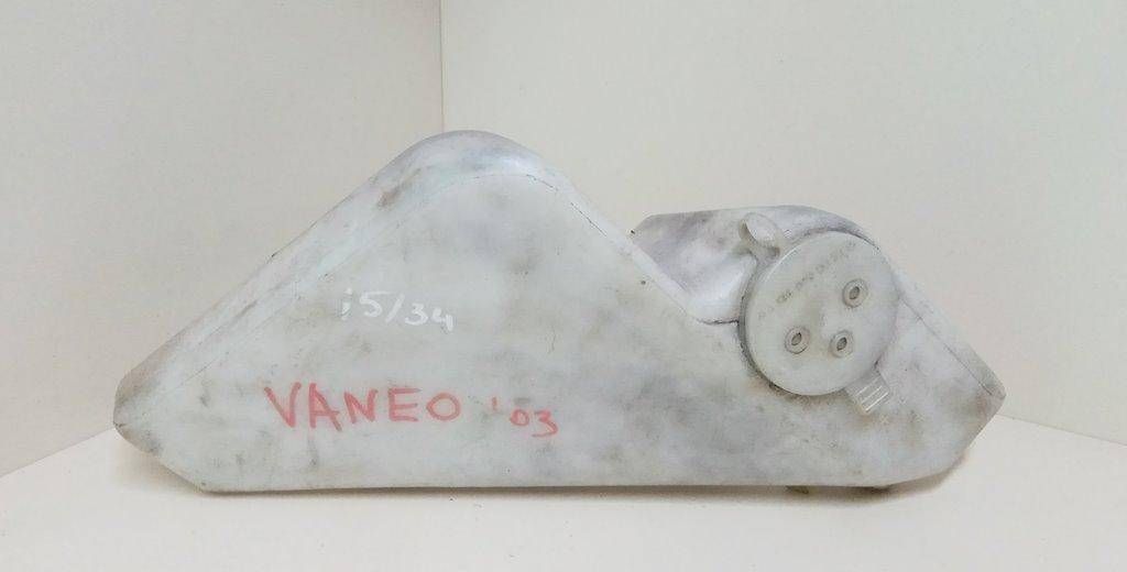 бачок омывателя Mercedes-Benz Vaneo W414 2003, 1688690220, A1688690220 - фото №1