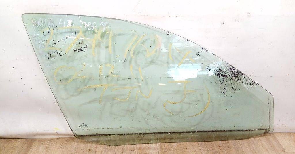 стекло двери передней правой Volkswagen Bora 1 поколение 2001, 43R-001351, 1J4845202F, 1J4845202G - фото №1