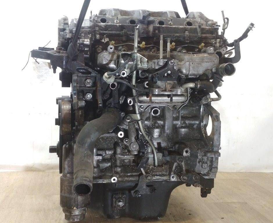 корпус масляного фильтра Toyota Avensis 2 поколение (T250) 2006, 2.0 л., TDi, дизель - фото №1