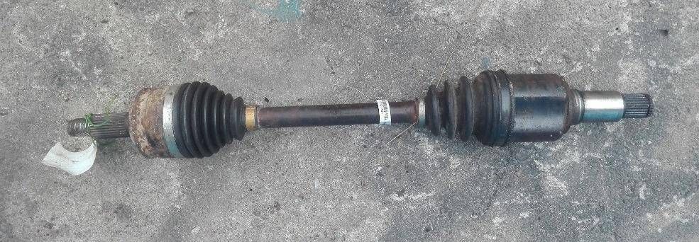 полуось передняя левая (приводной вал, ШРУС) Suzuki Grand Vitara 2 поколение 2006, 1.6 л., i, бензин - фото №1