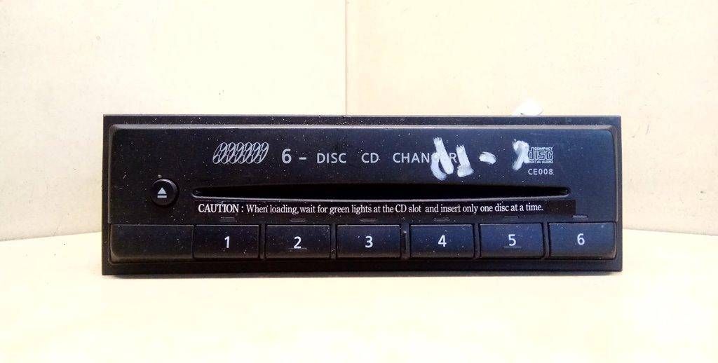 CD-чейнджер Nissan X-Trail T30 2002, 2.2 л., DCi, дизель, 28184-4M500, PN-2302M - фото №1