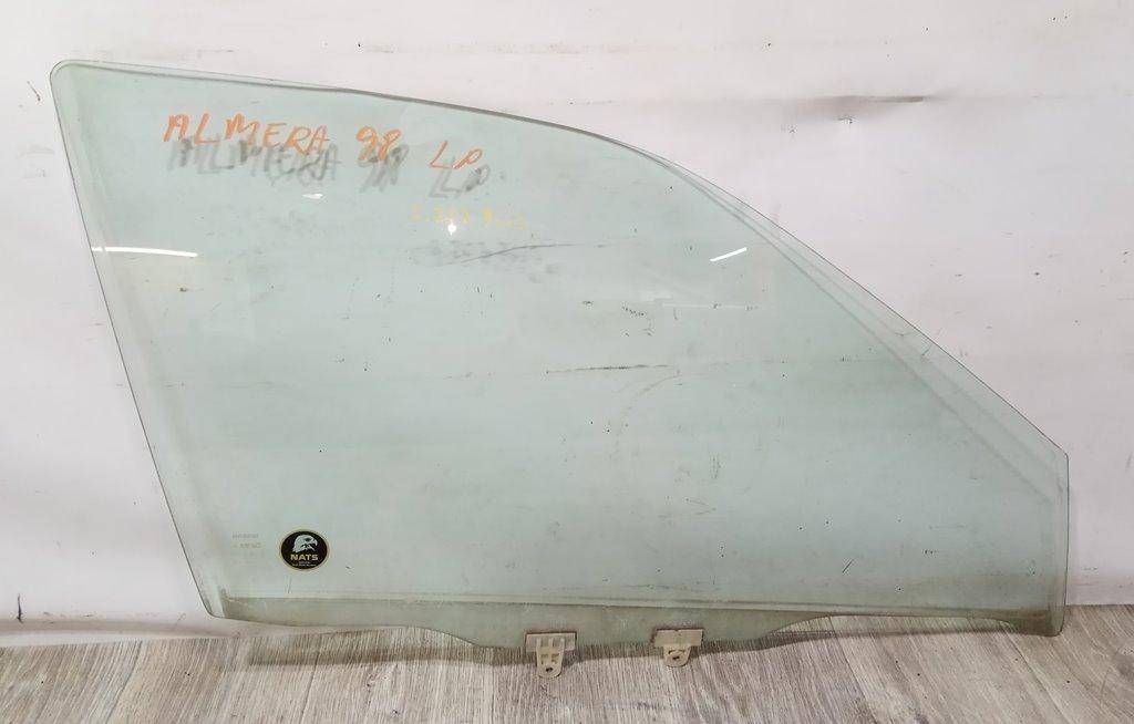 стекло двери передней правой Nissan Almera N15 1998, 1.6 л., i, GA16DE, бензин, МКПП, серебристый, хетчбэк 5 дв., передний привод, 803000N860, 803000N862 - фото №1