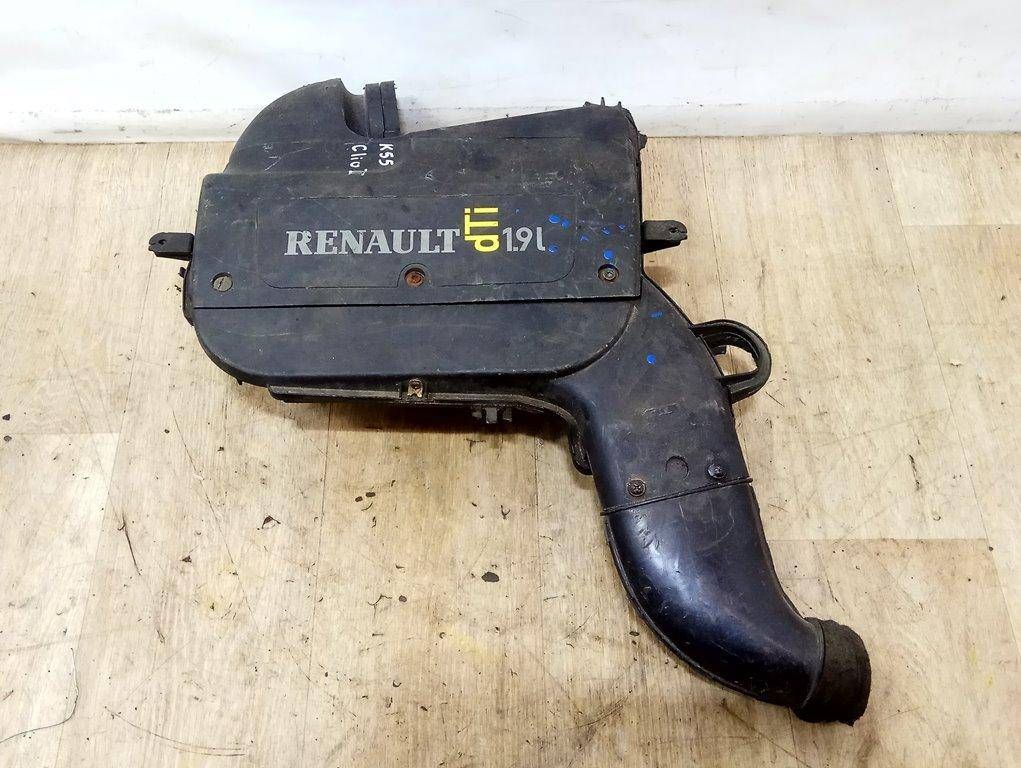 корпус воздушного фильтра Renault Clio 2 поколение 2000, 1.9 л., F9Q 780, дизель, МКПП, белый, хетчбэк 5 дв., передний привод - фото №1