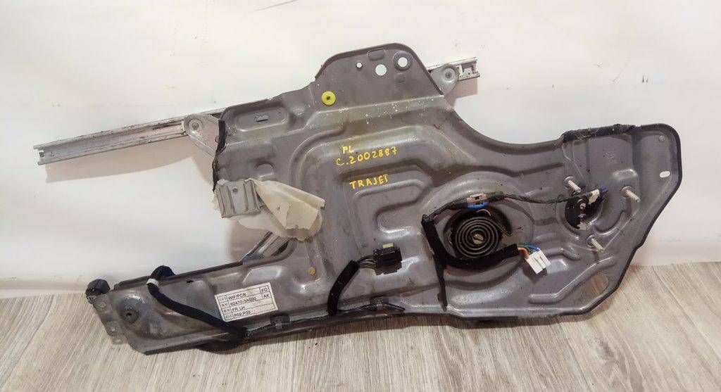 стеклоподъемник электрический передний левый Hyundai Trajet 1 поколение 2001, красный, 82470-3A000 - фото №1