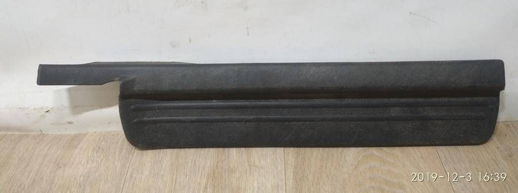 накладка на порог внутренняя Nissan Primera P10 1992, 76953 - фото №1