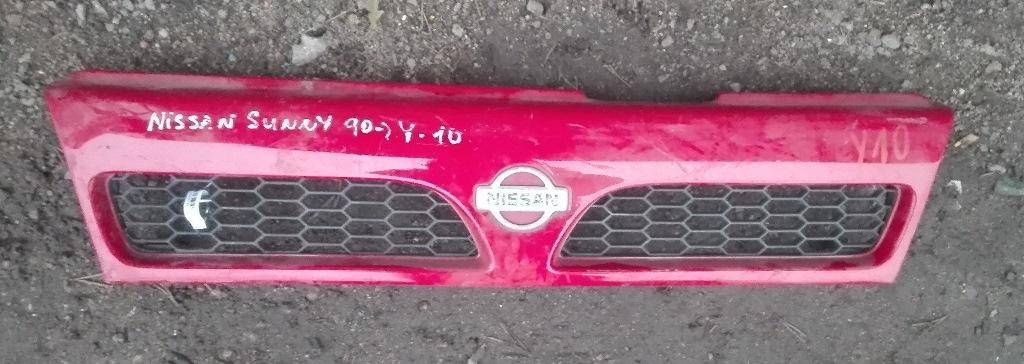 решетка радиатора Nissan Sunny Y10 1994, универсал, 6231050C26 - фото №1