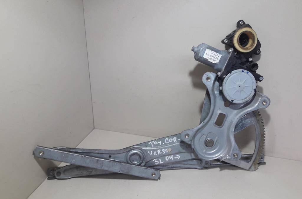 стеклоподъемник электрический задний левый Toyota Corolla Verso 2 поколение AR10 2006, 69840-0F020, 997249-102 - фото №1